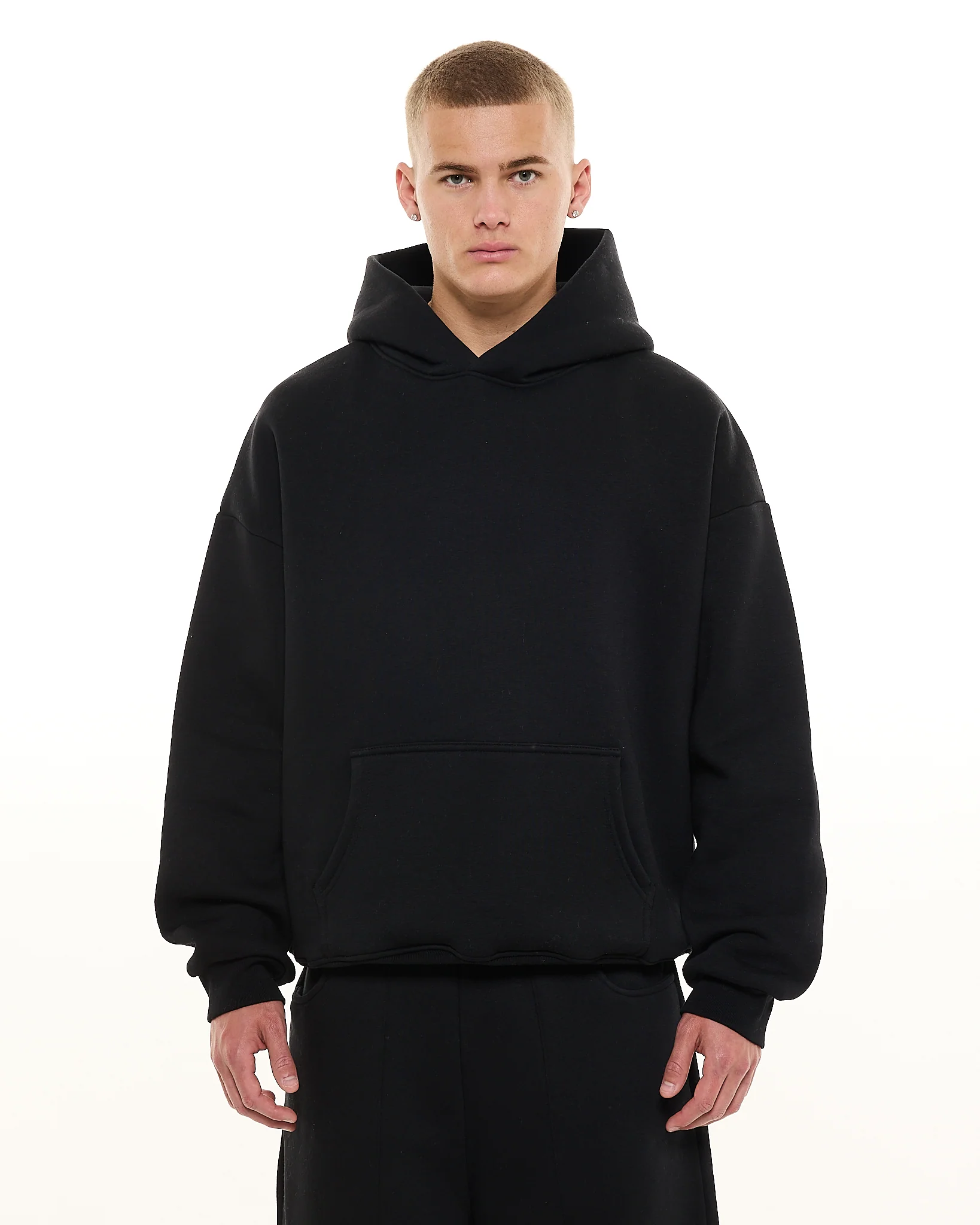 COZY HOODIE - BLACK - Image 2