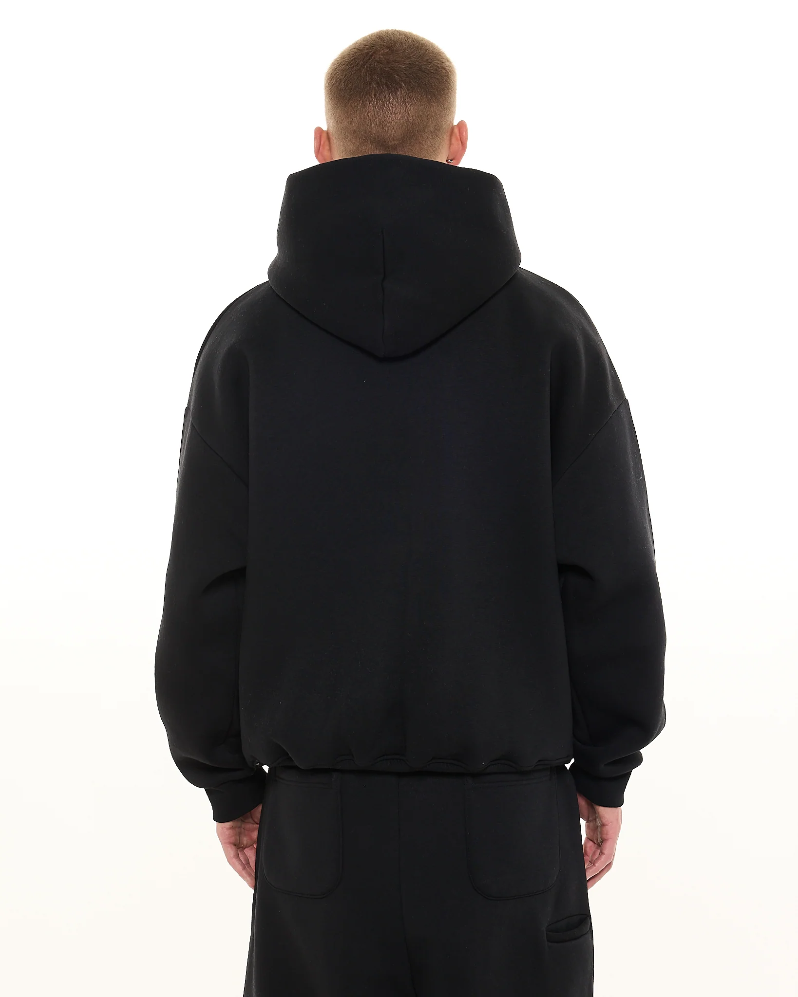 COZY HOODIE - BLACK - Image 7