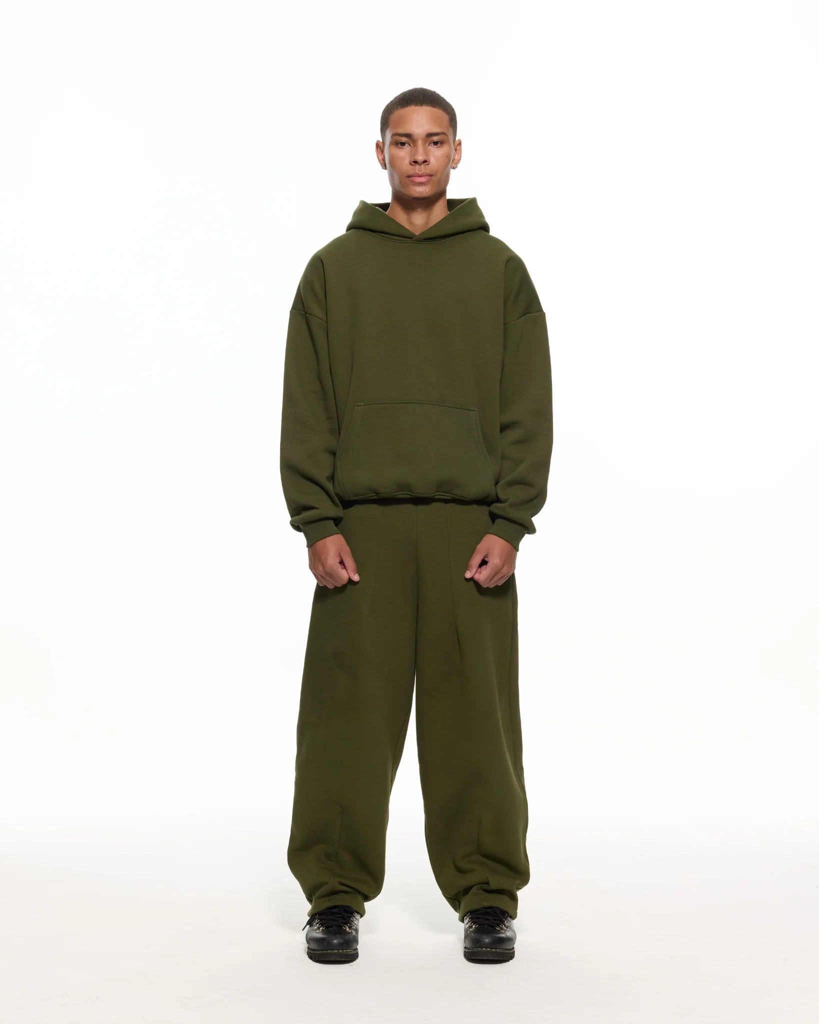 COZY HOODIE - MILITANT - Image 3