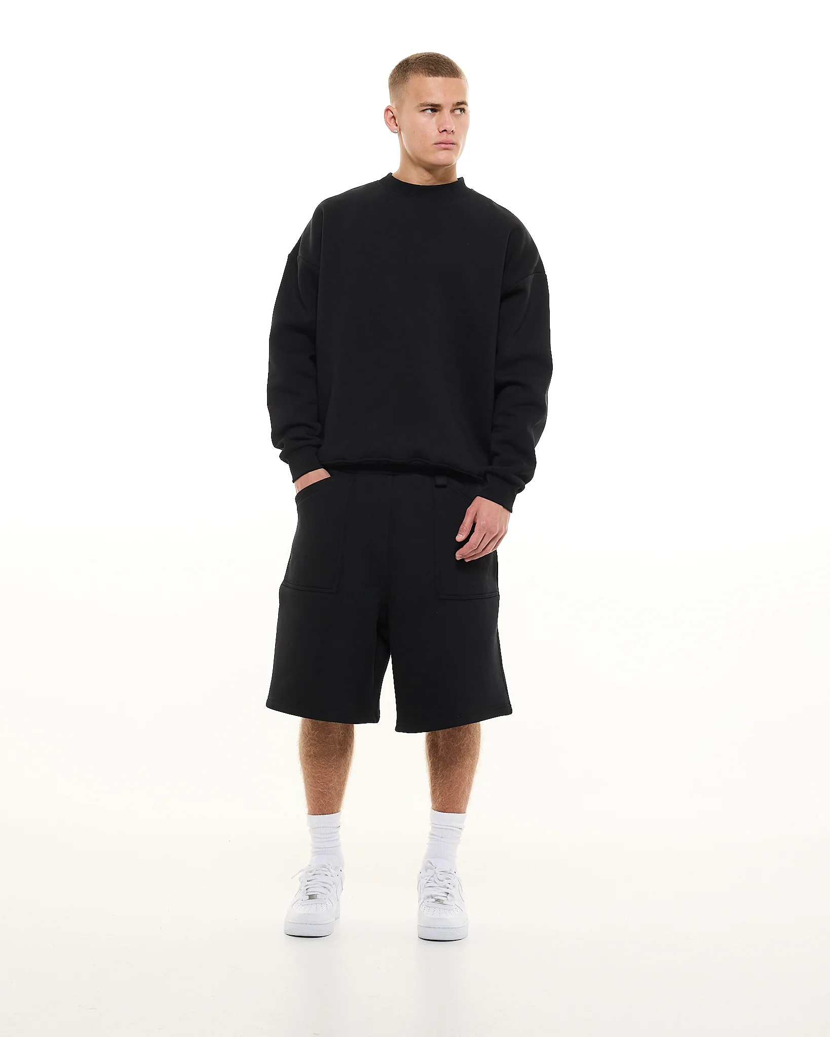 COZY SHORTS - BLACK - Image 6