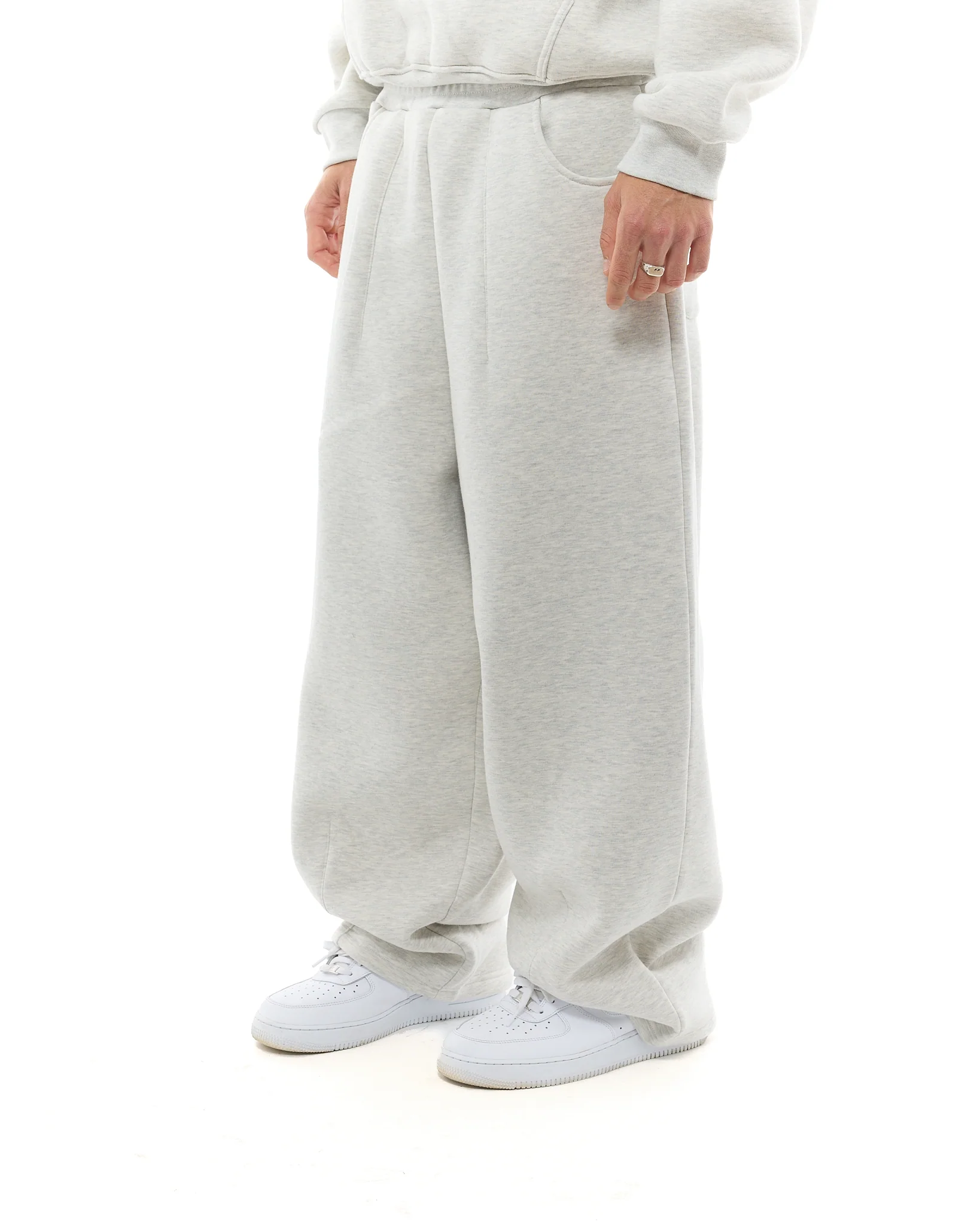 COZY STRAIGHT LEG SWEATS - ARCTYC - Image 4