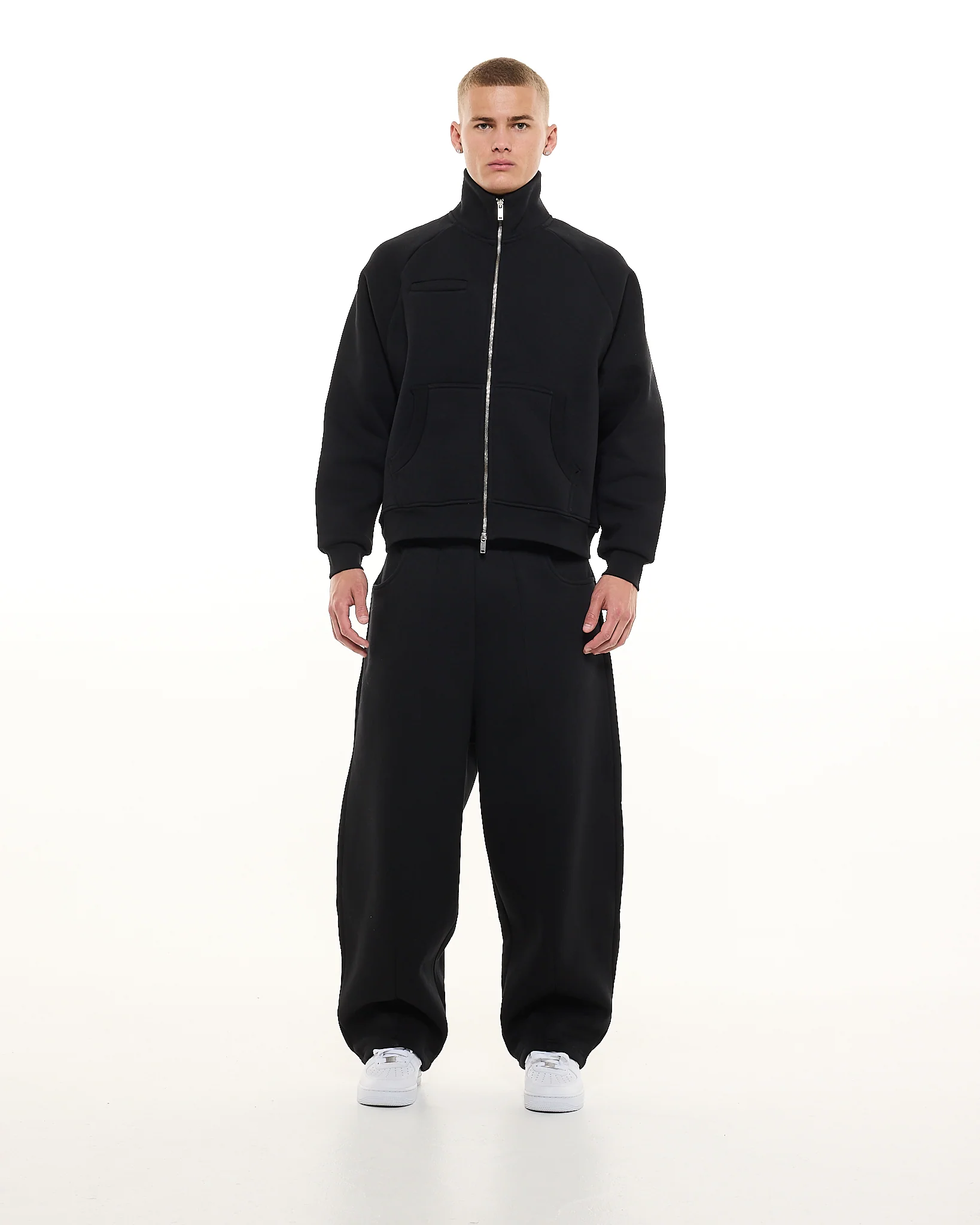COZY TRACK JACKET - BLACK - Image 3