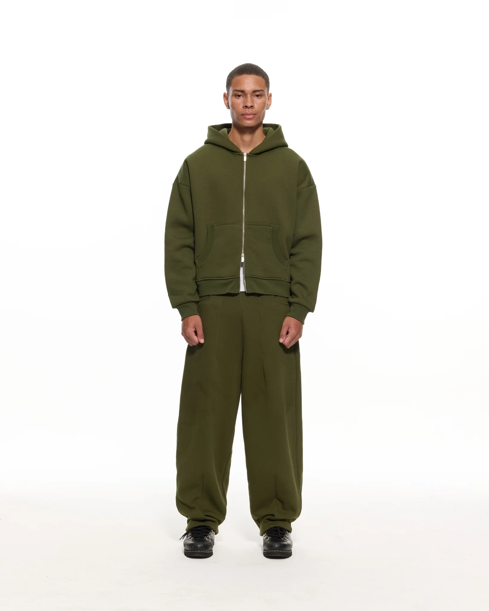 COZY ZIP UP - MILITANT - Image 3