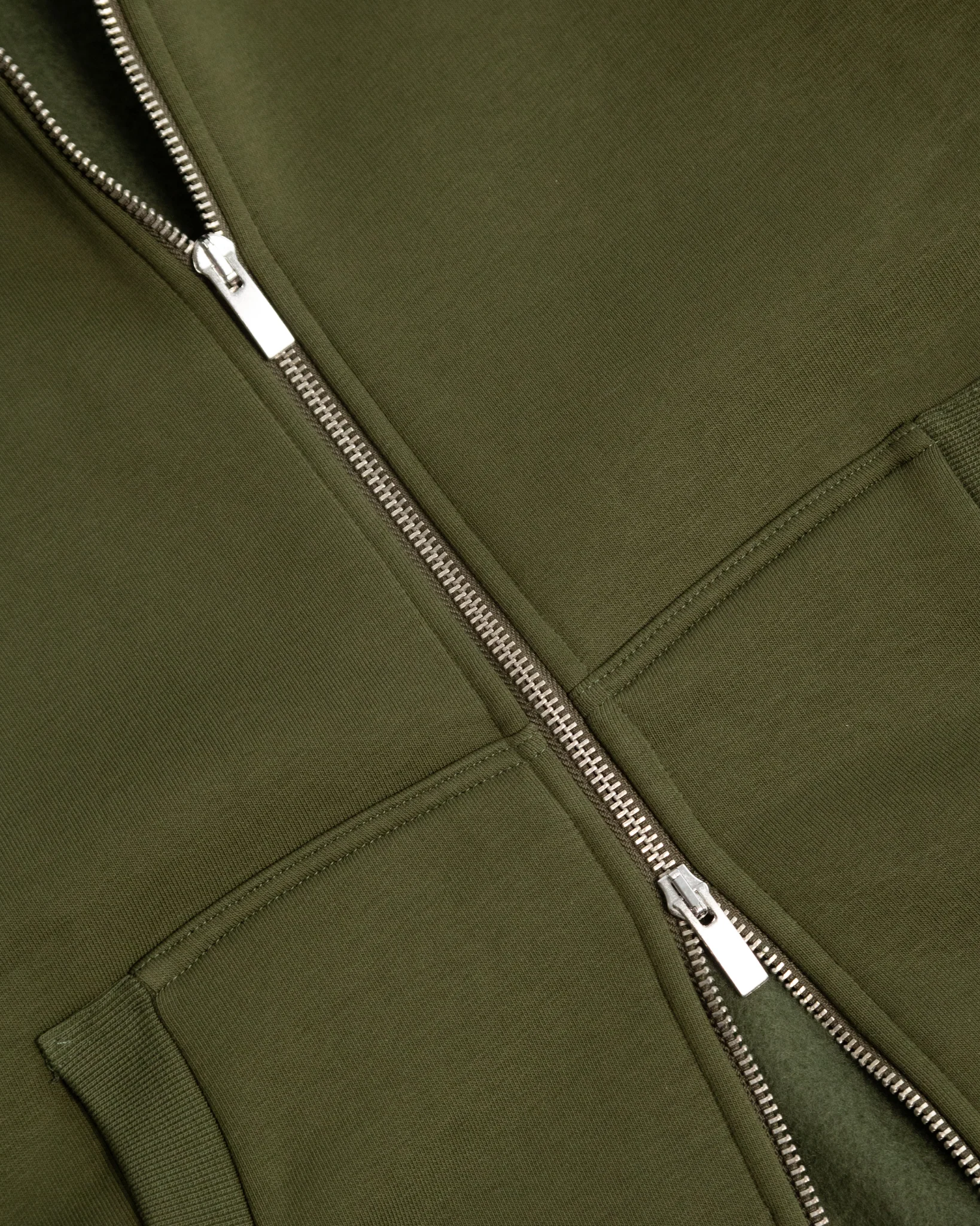 COZY ZIP UP - MILITANT - Image 4
