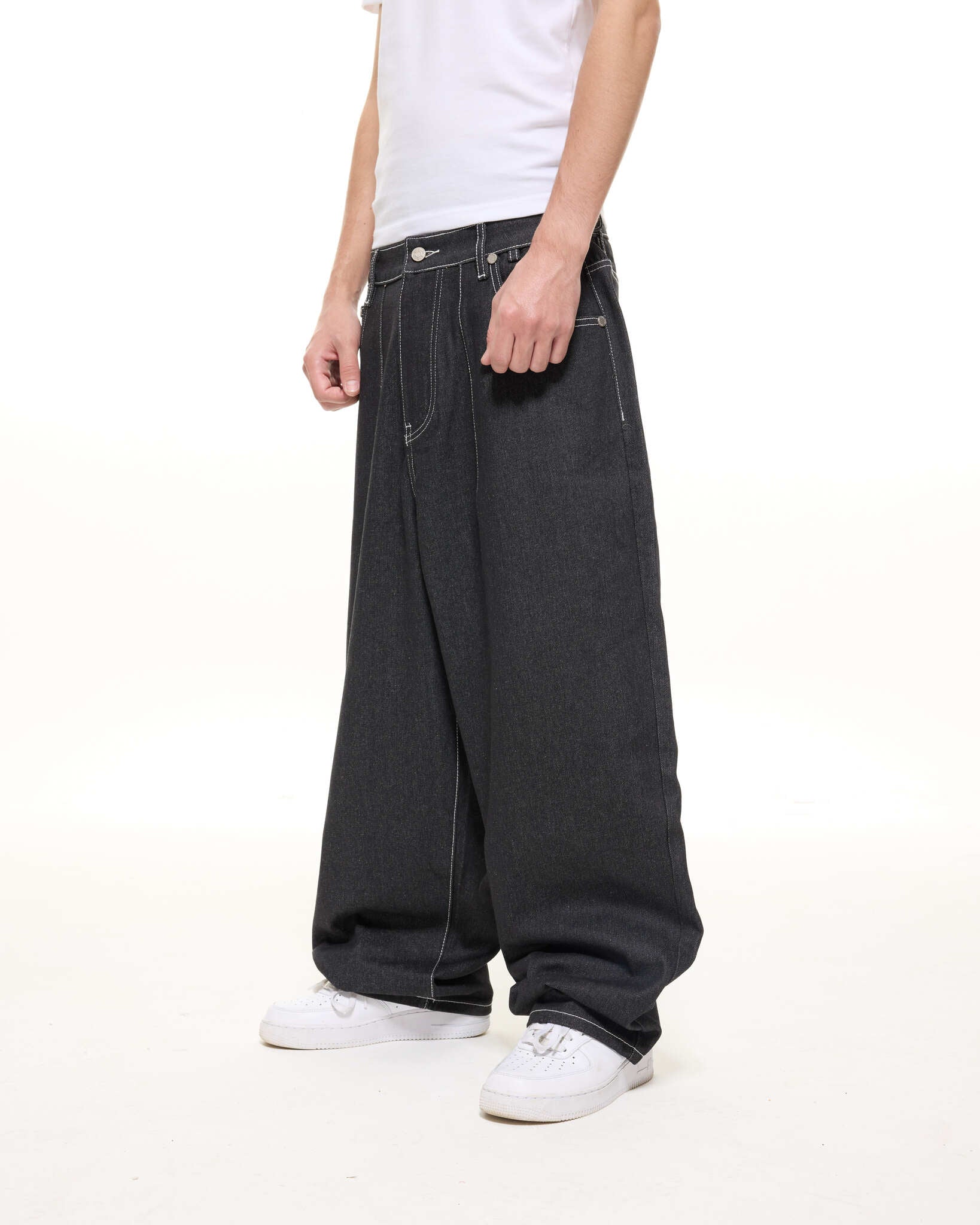 DENIM BAGGY JEANS - BLACK - Image 4
