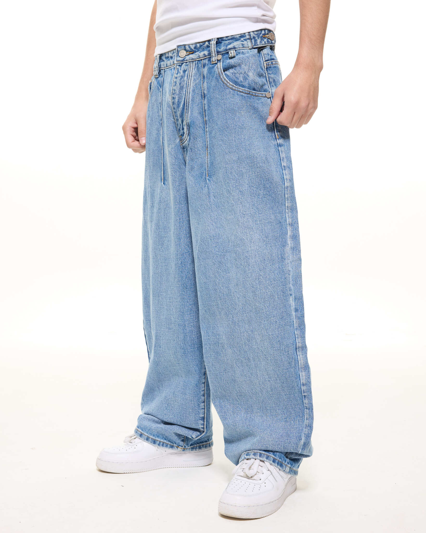 DENIM BAGGY JEANS - LIGHT BLUE - Image 5