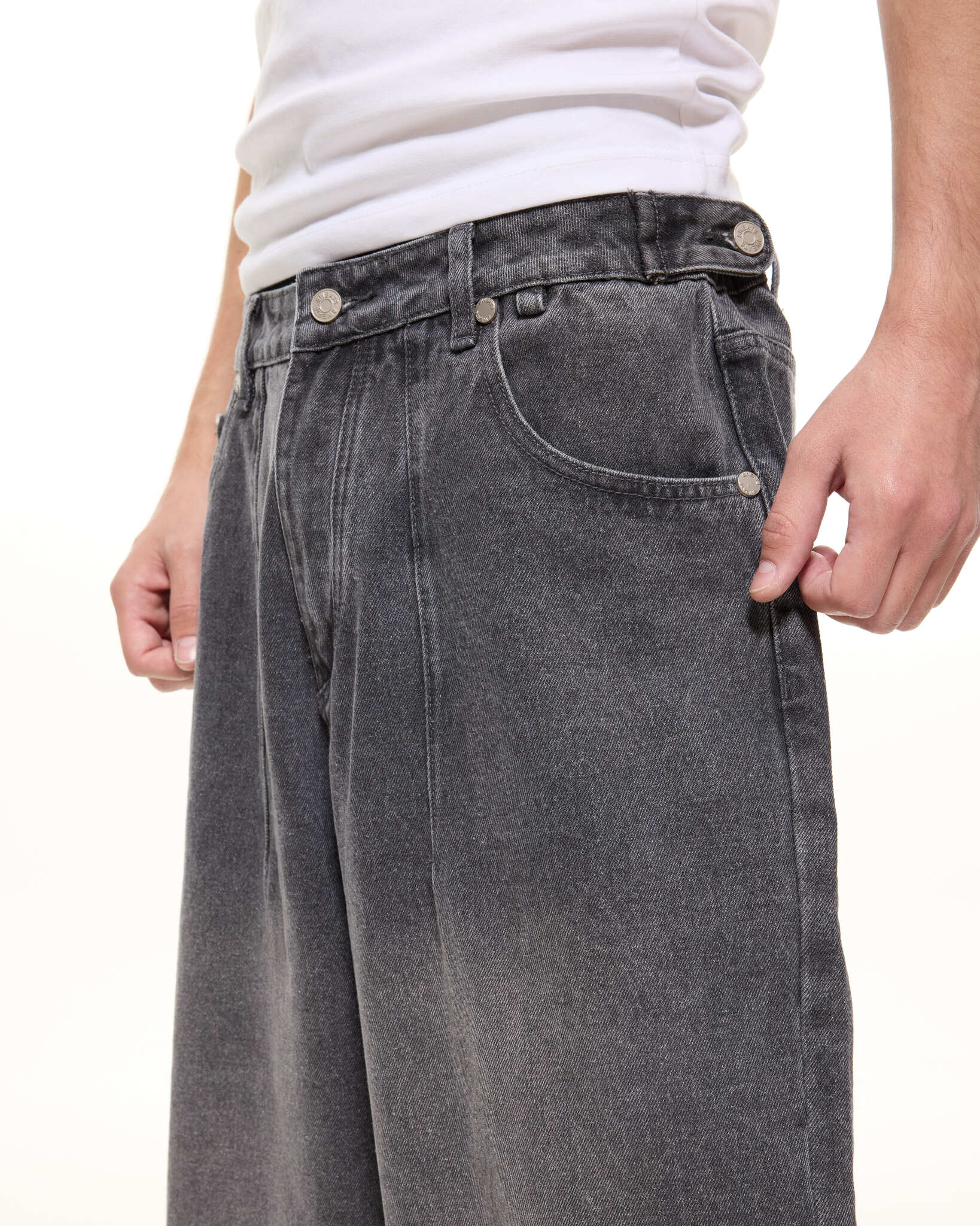 DENIM BAGGY JEANS - WASHED BLACK - Image 5
