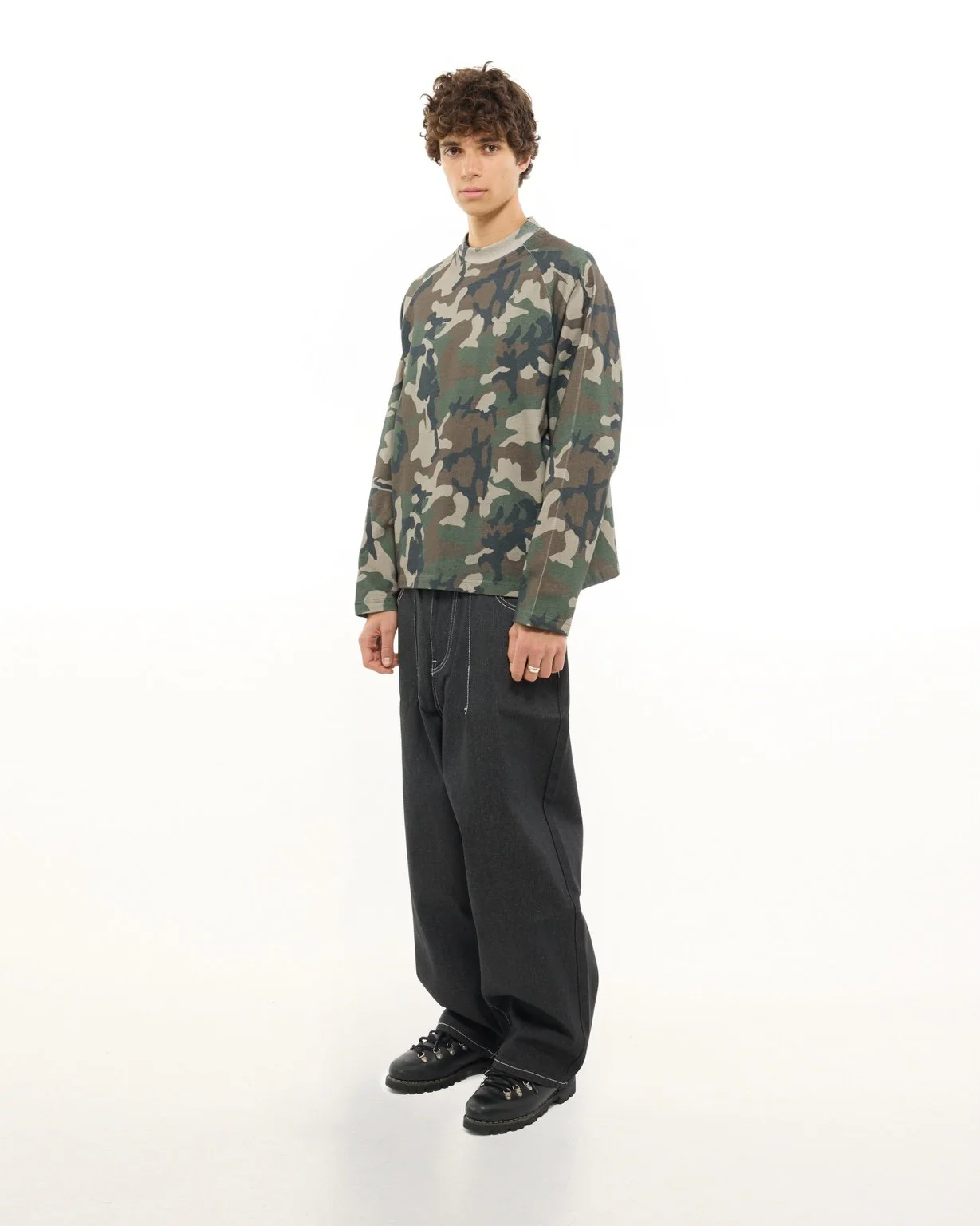 Long Sleeve T-Shirt - Camo - Image 5