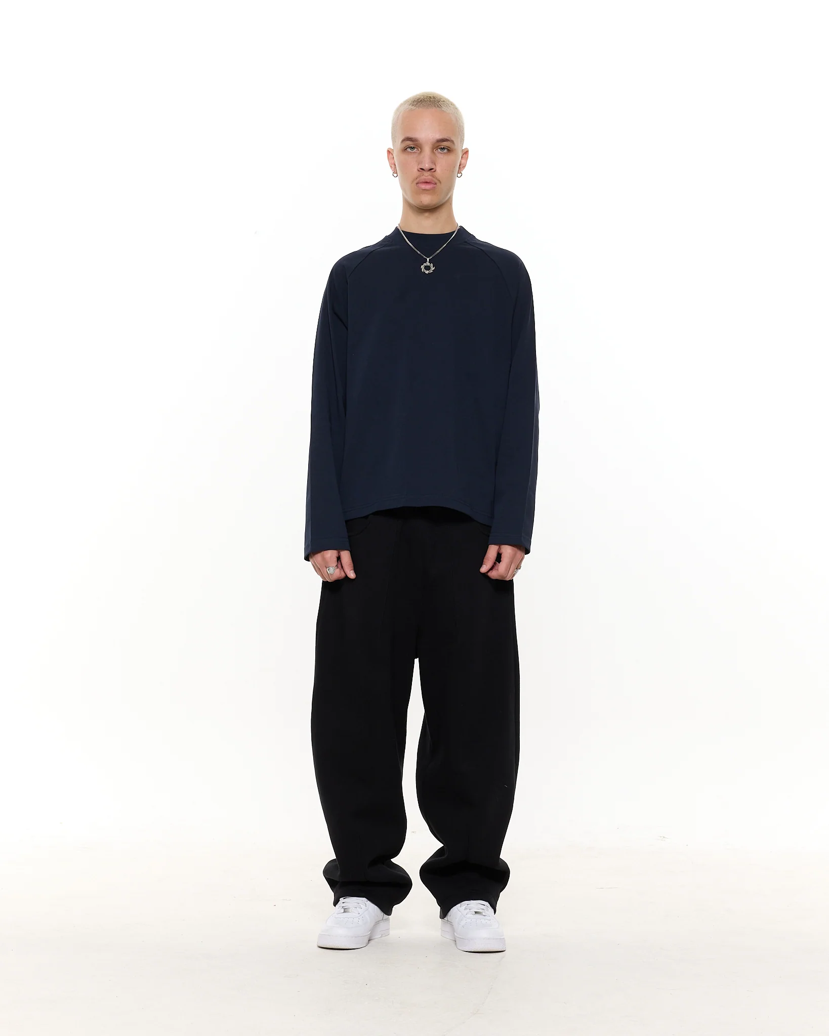Long Sleeve T-Shirt - Navy - Image 2