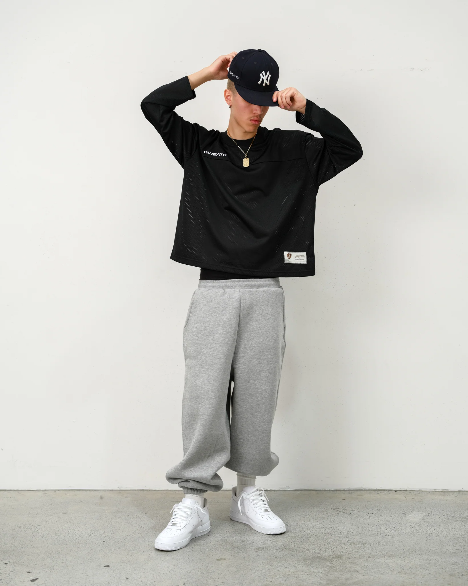 MESH LS T-SHIRT - BLACK - Image 9