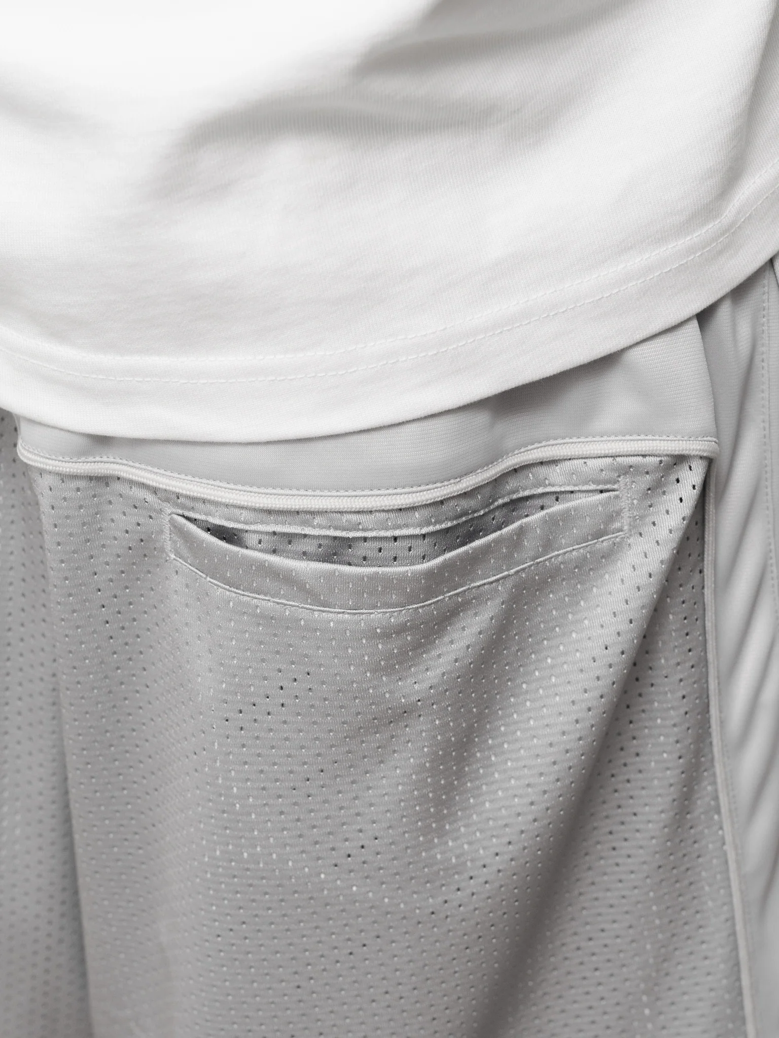 MESH SHORT - GREY - Image 22