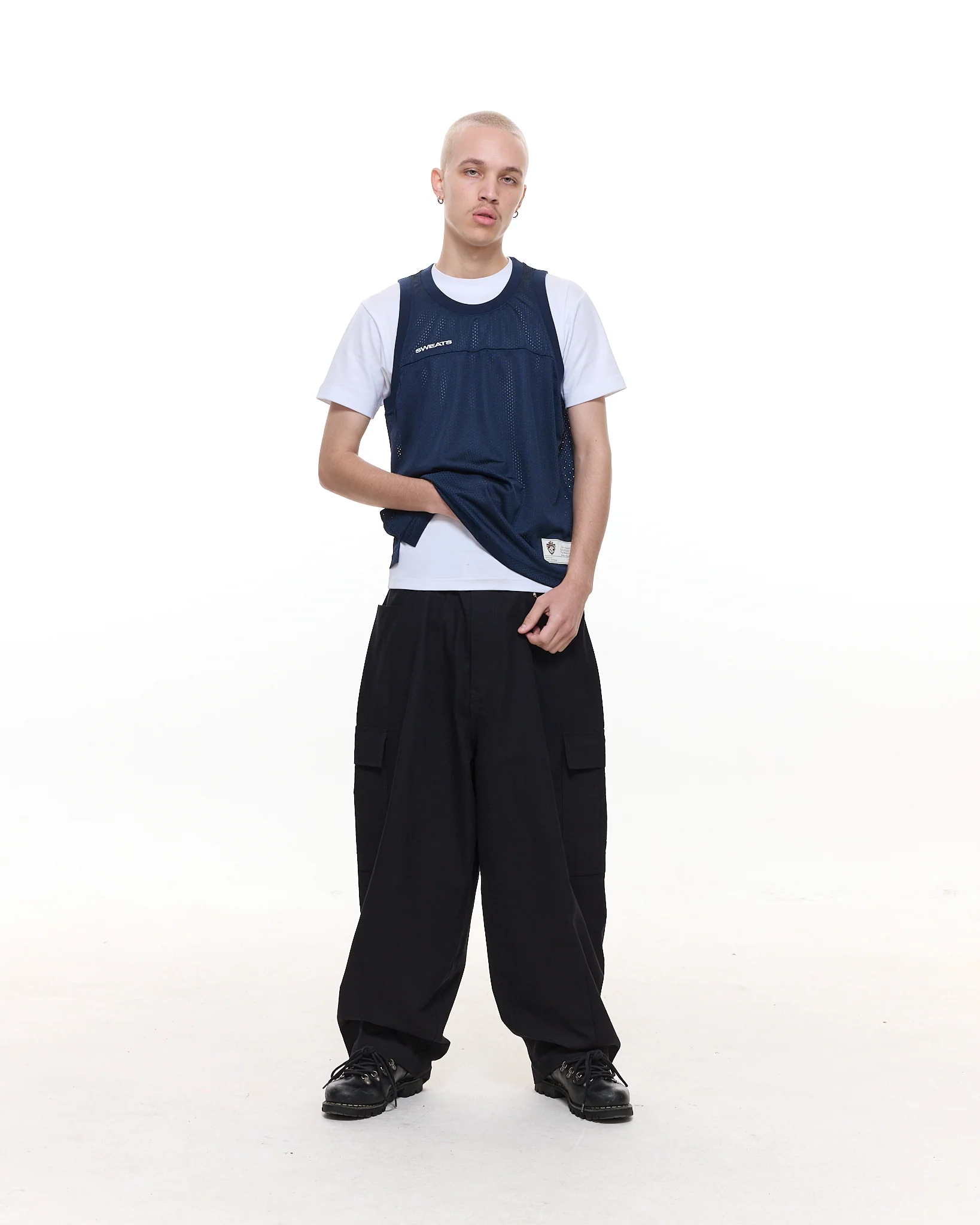 MESH SINGLET - NAVY - Image 7