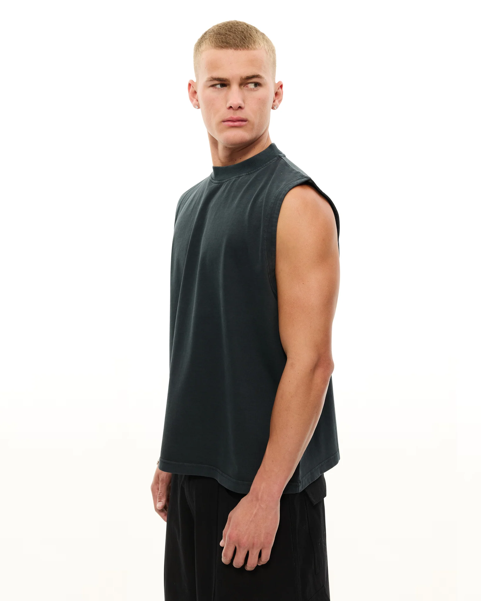 MUSCLE TEE - WASHED BLACK - Image 5