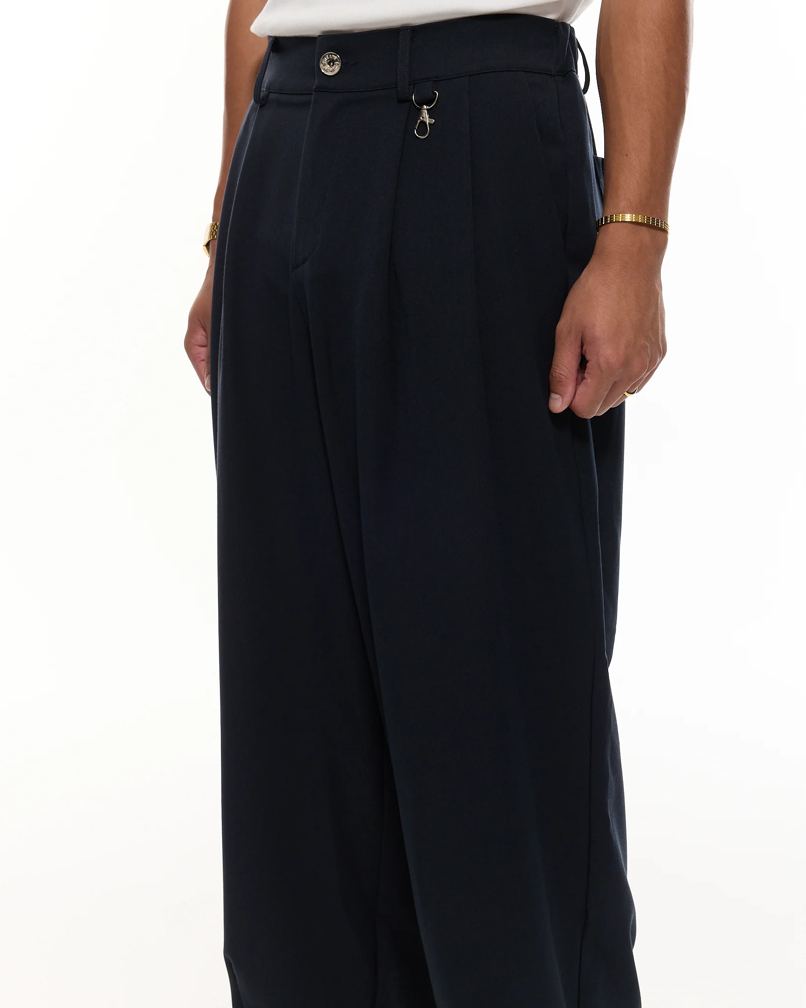 PLEATED PANT - NAVY - Image 5