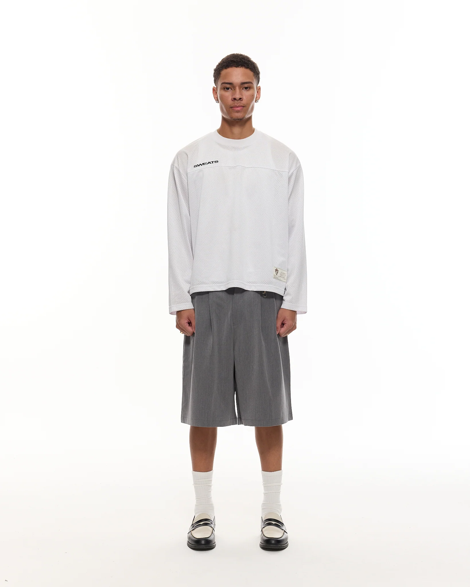 PLEATED SHORTS - GREY - Image 3