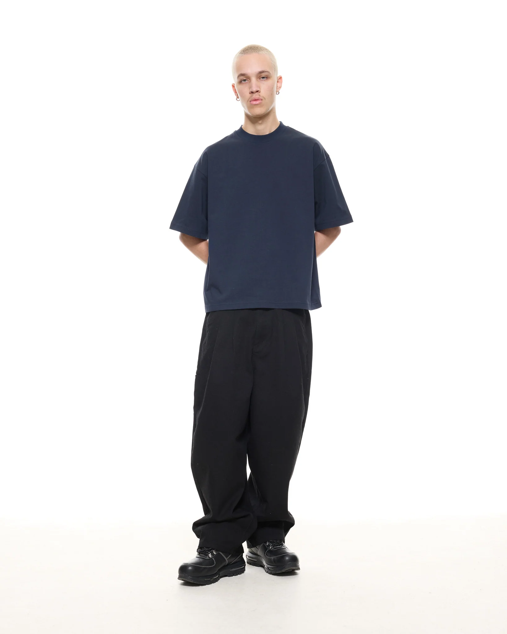 SIGNATURE BLANK T-SHIRT - NAVY - Image 4