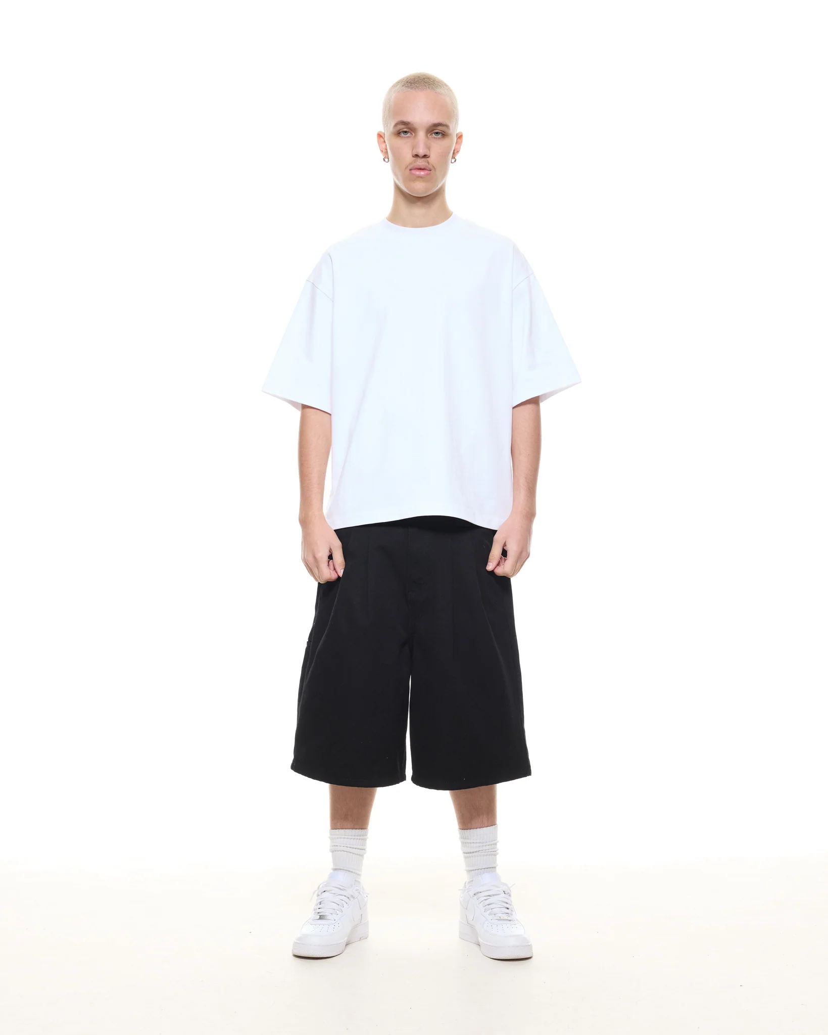 WORKWEAR SHORTS - BLACK - Image 3